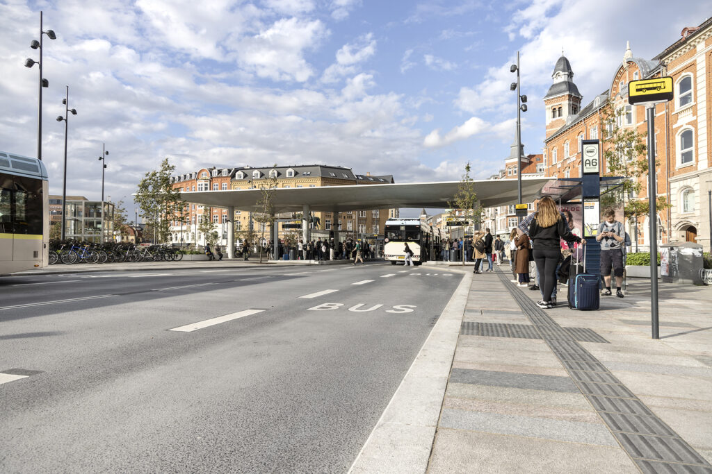 Bus Rapid Transit station på John F Kennedys Plads i Aalborg